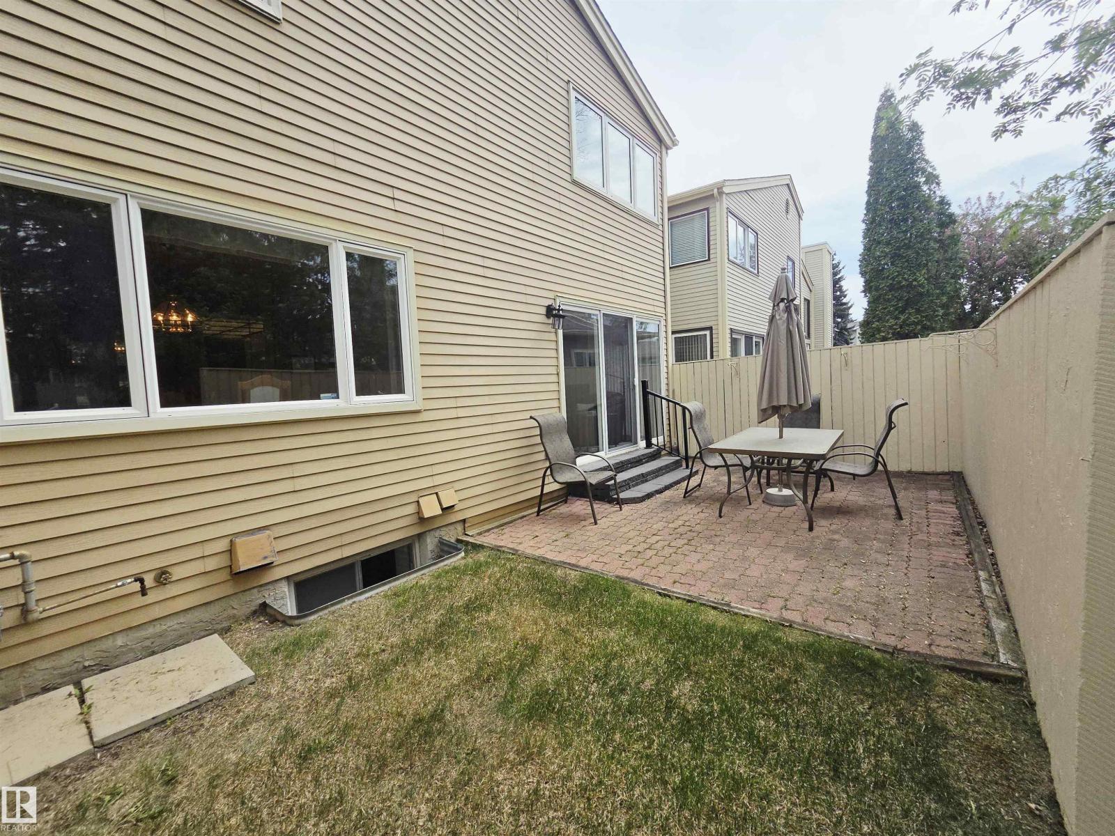 1057 109 ST NW - 33
