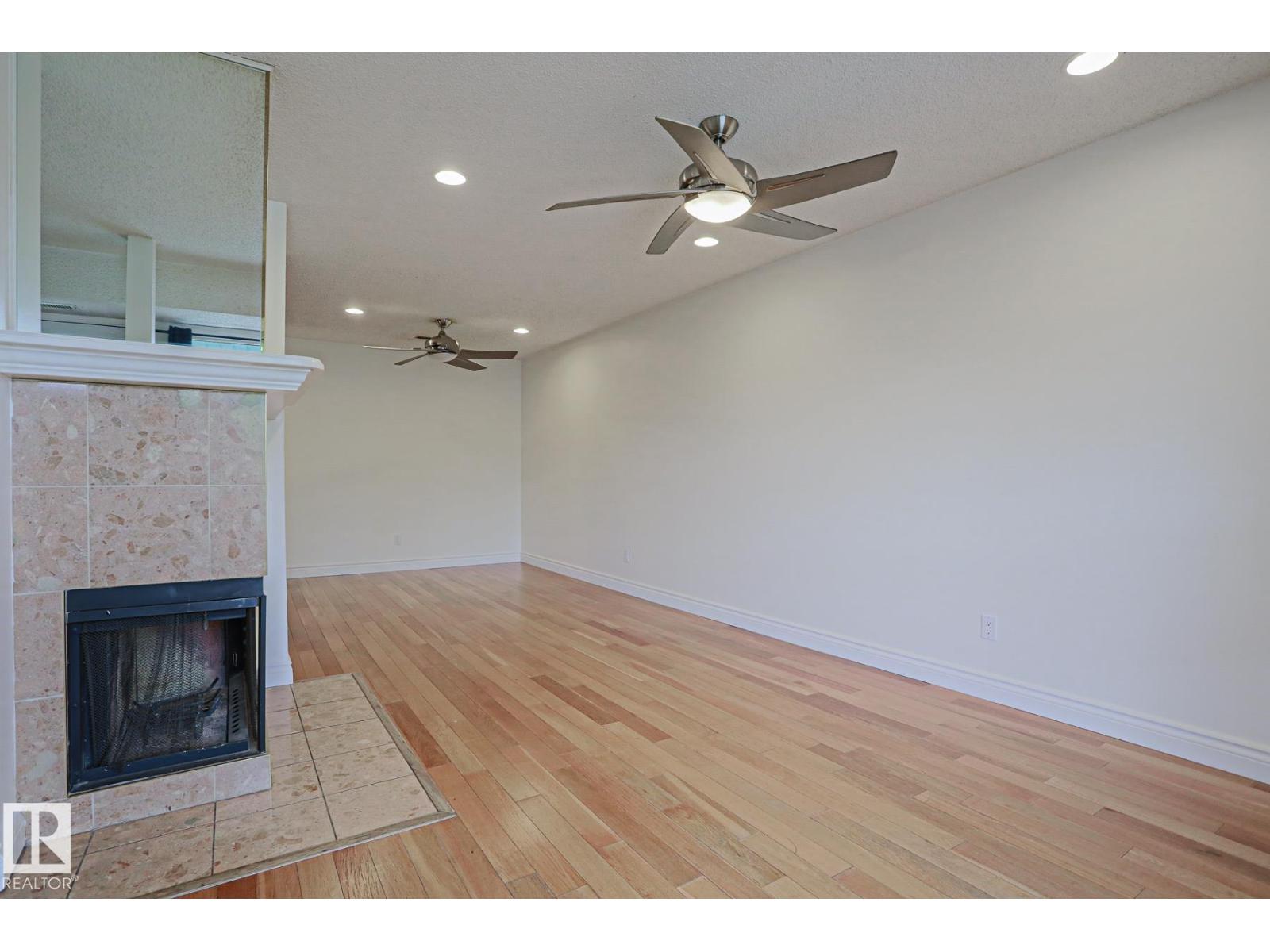 #52 2703 79 ST NW - photo 4