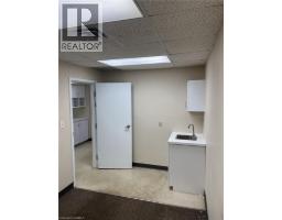 217 Terrace Hill Street Unit# B20, Brantford, ON N3R1G8 Photo 8