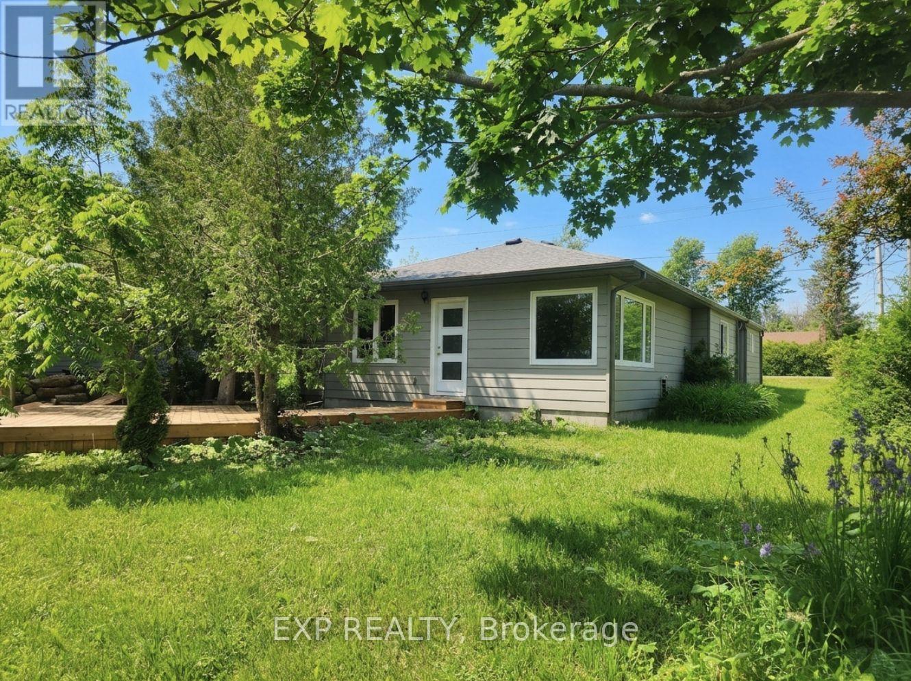 71 LAKESHORE ROAD E - 1