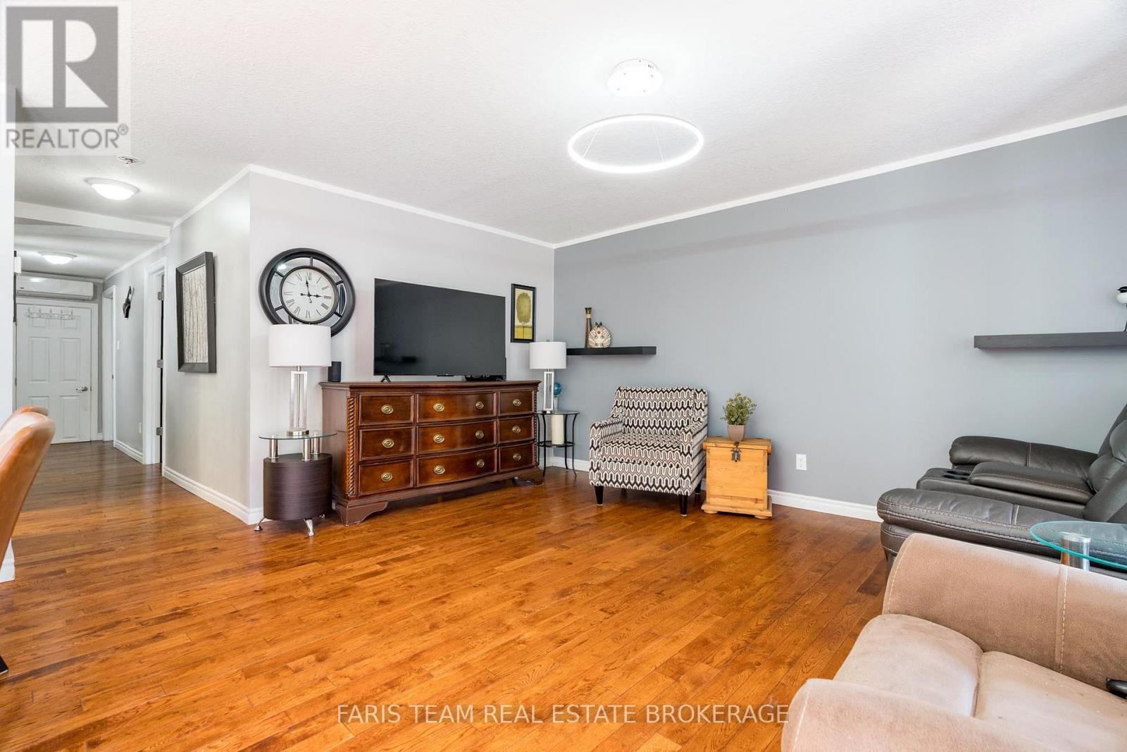 91 PARK STREET - 12