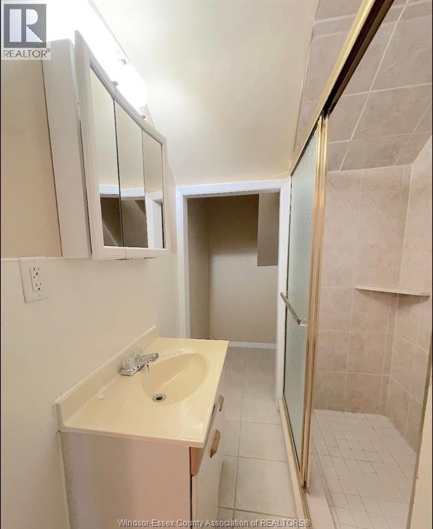 704 BENSETTE - 24