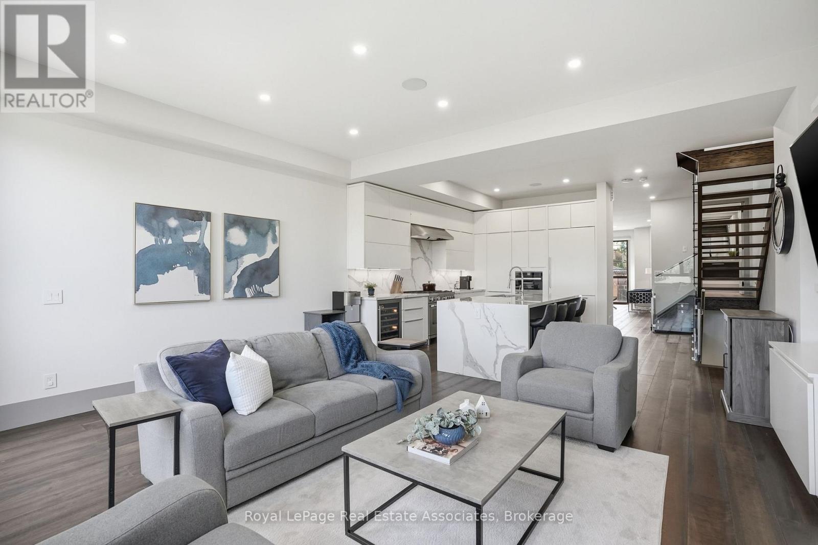 357B MELROSE STREET - 12