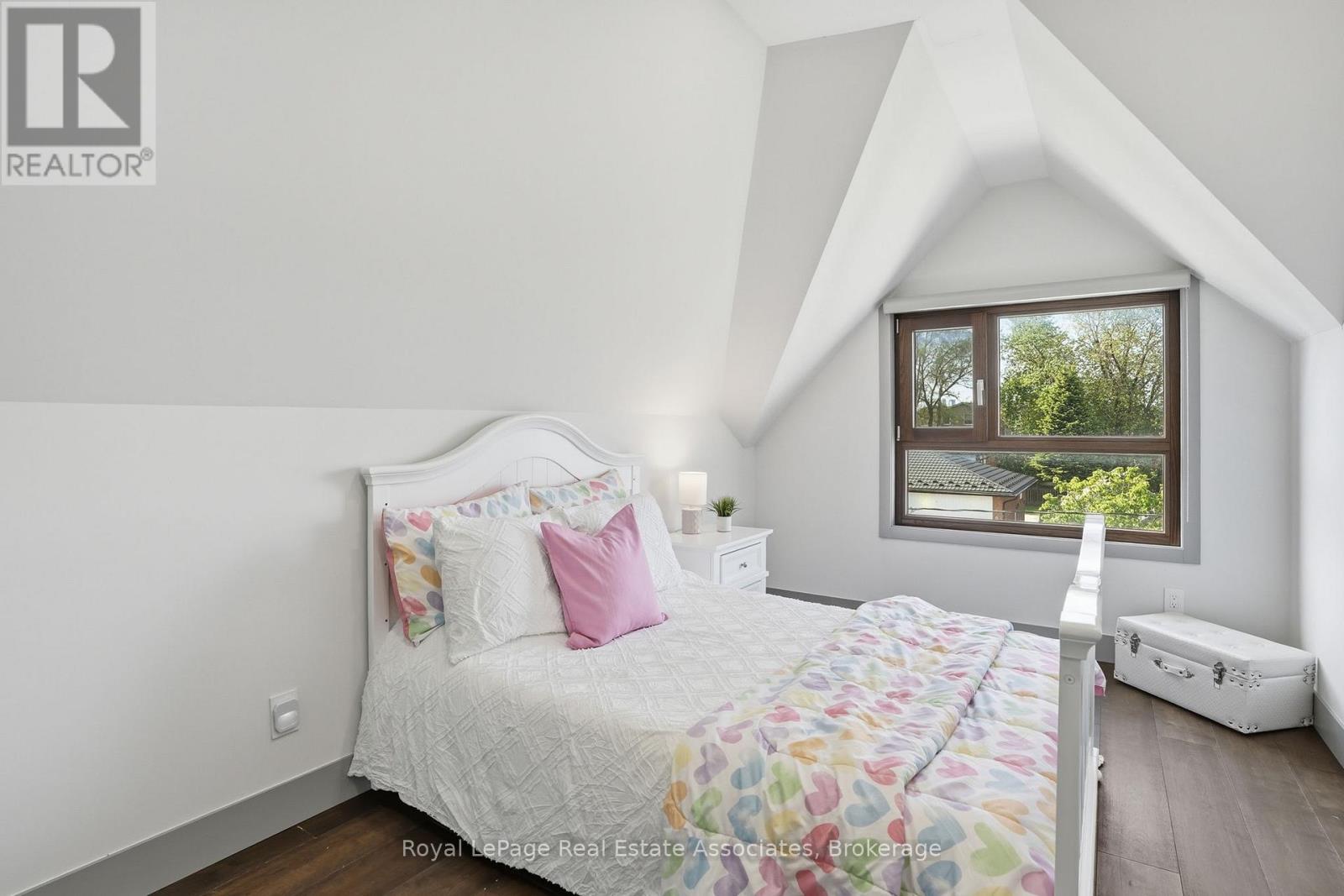 357B MELROSE STREET - 26