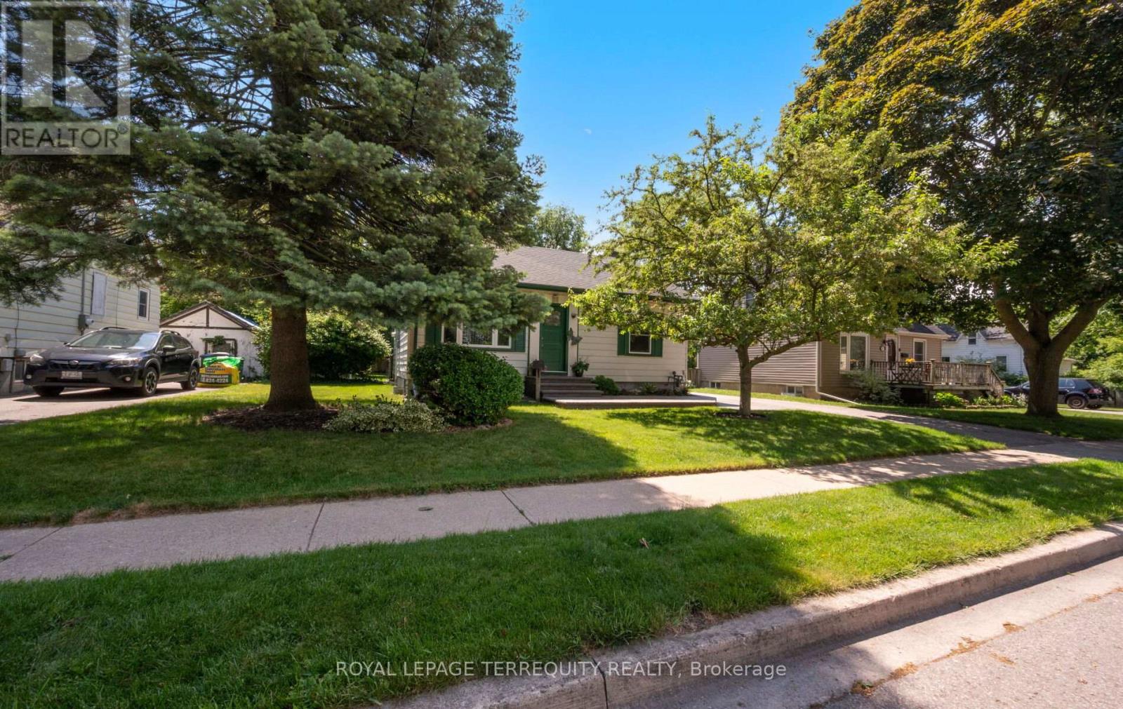 33 ROGERS ROAD - 1