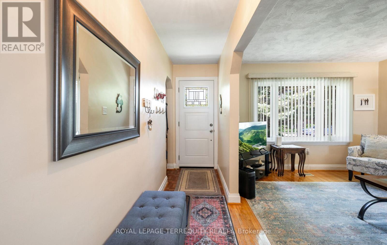 33 ROGERS ROAD - 10