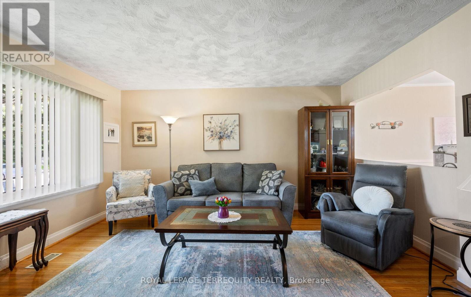 33 ROGERS ROAD - 12