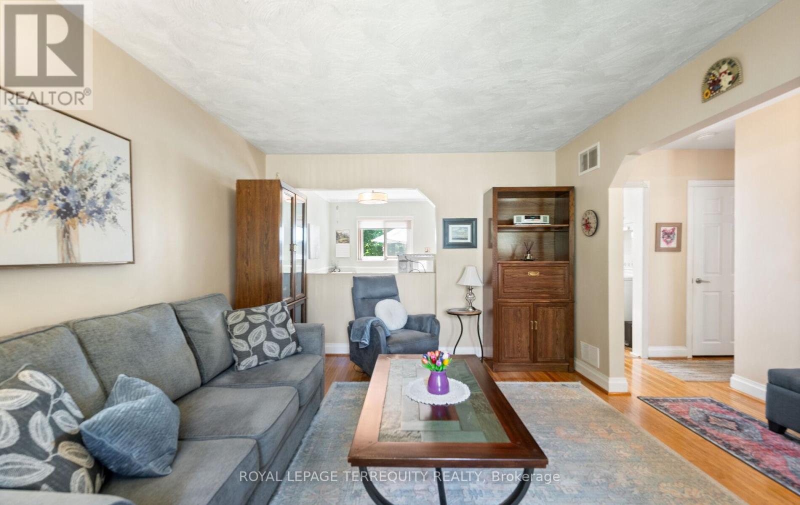 33 ROGERS ROAD - 14
