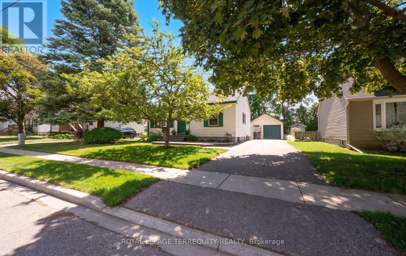 33 ROGERS ROAD - 2