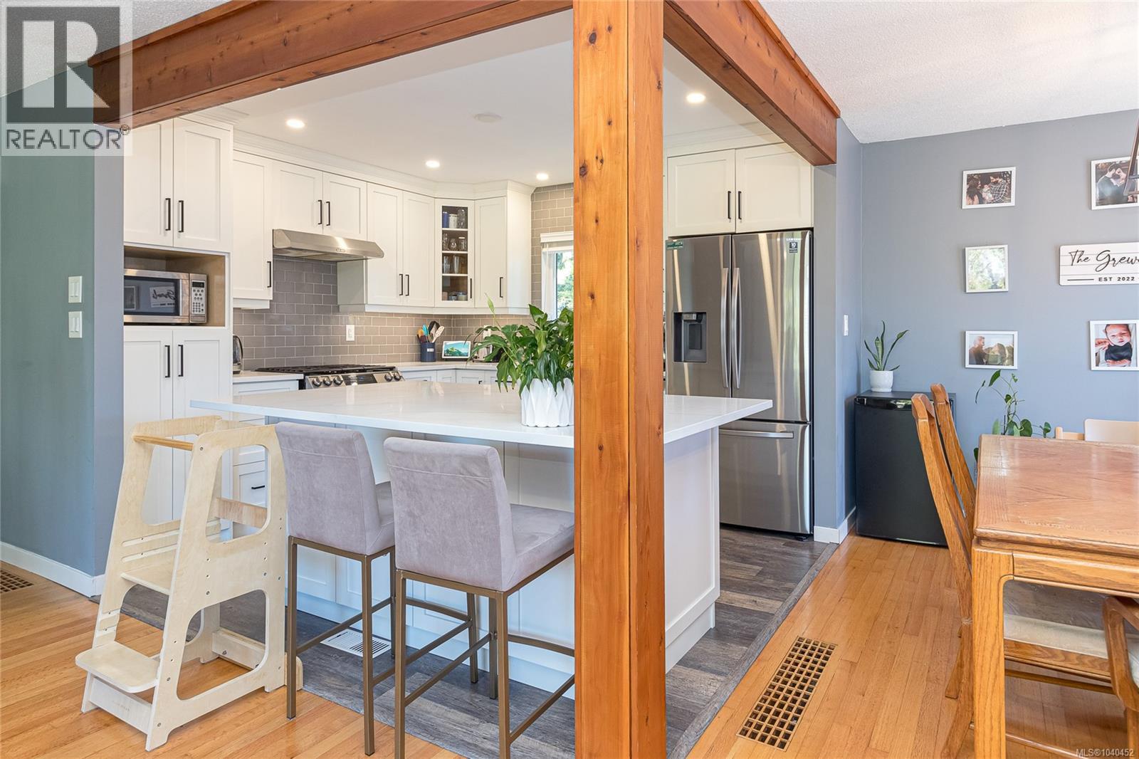  4067 Cedar Hill Cross Road, Saanich