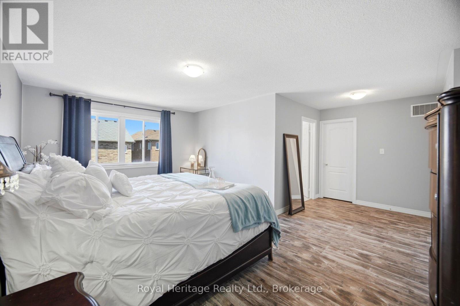 824 FETCHISON DRIVE - 23