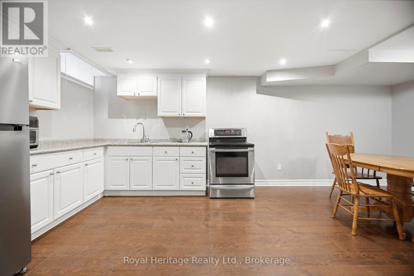 824 FETCHISON DRIVE - 35