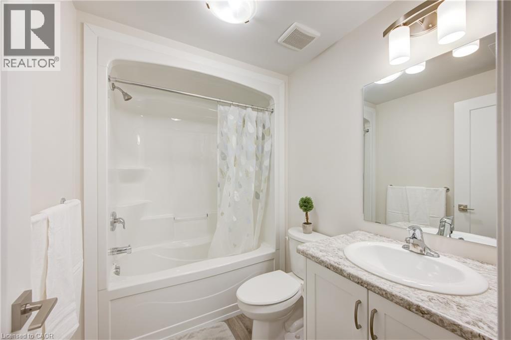 4 BRAUN Avenue - 31