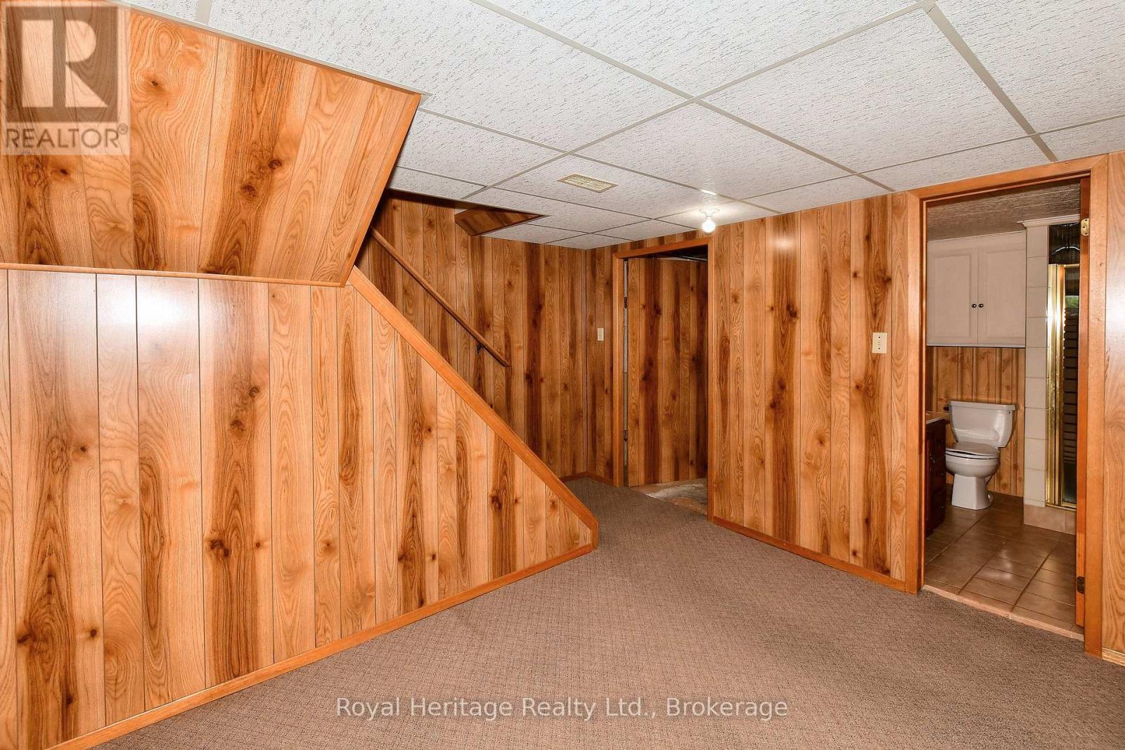 476 KING GEORGE STREET - 18