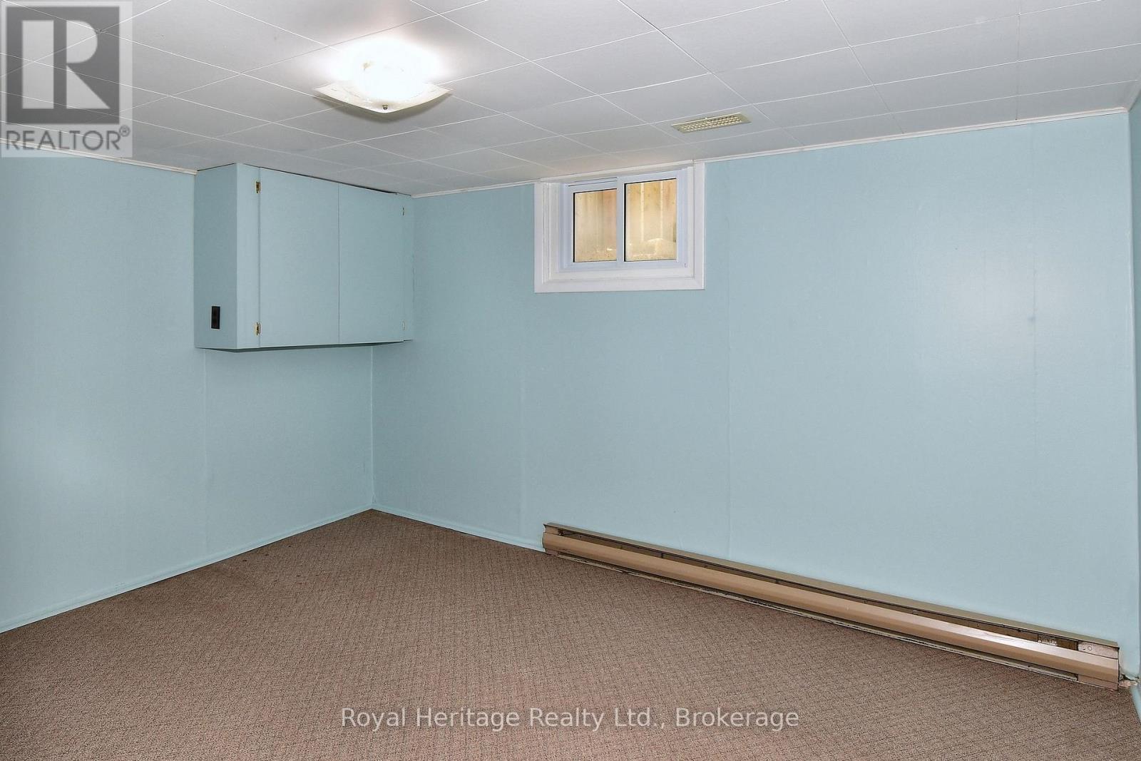 476 KING GEORGE STREET - 23