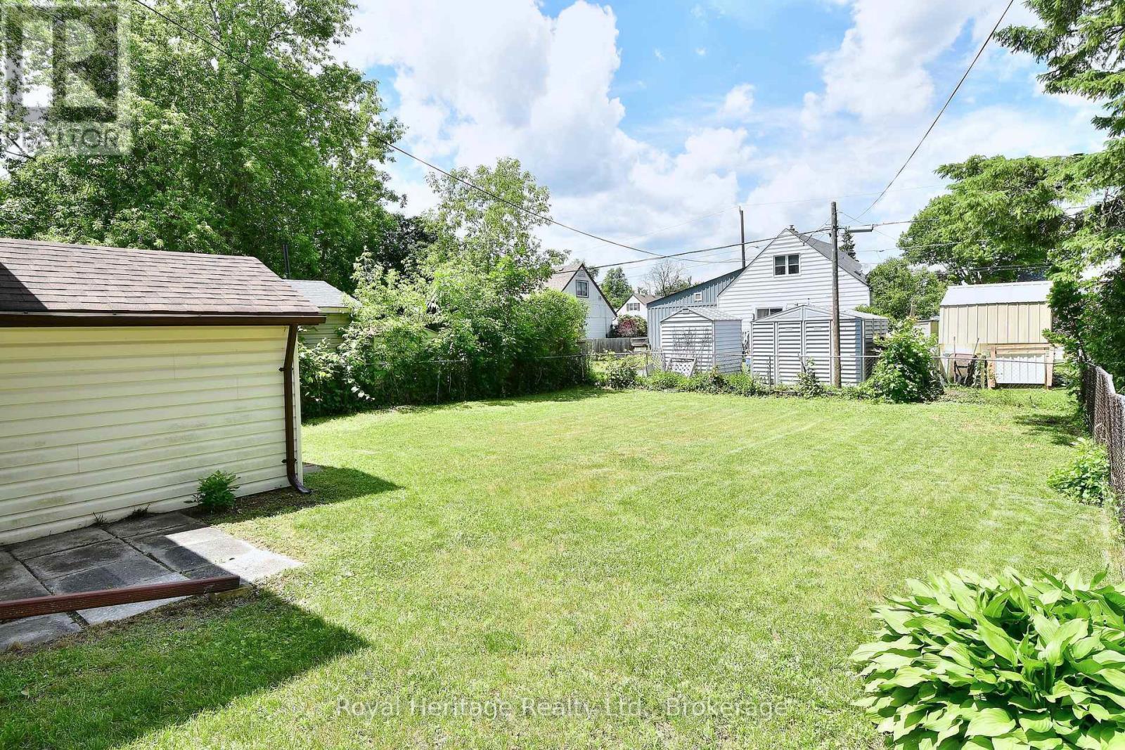 476 KING GEORGE STREET - 26