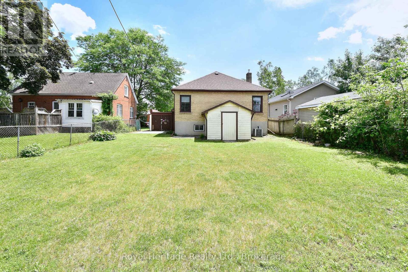 476 KING GEORGE STREET - 27