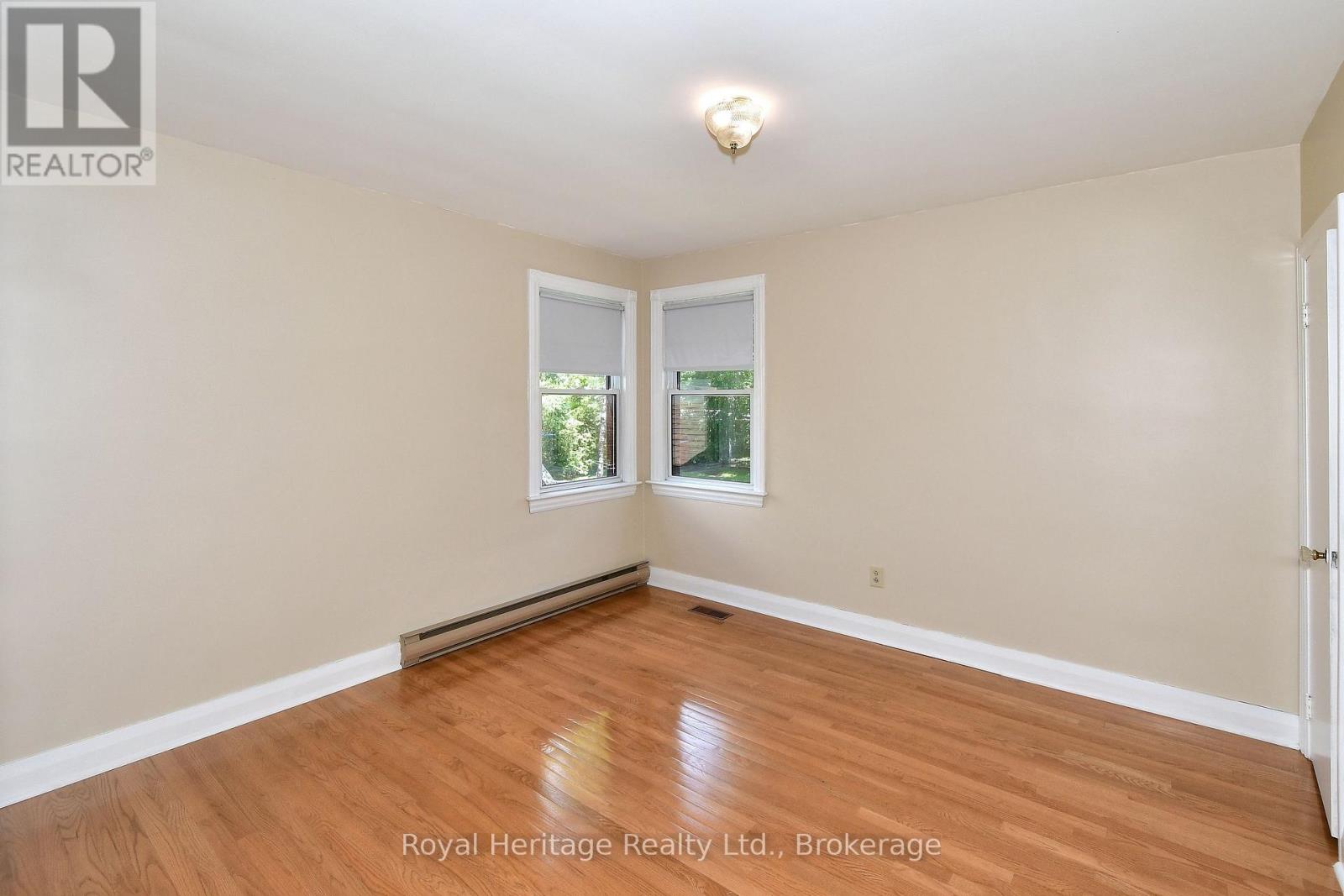 476 KING GEORGE STREET - 9