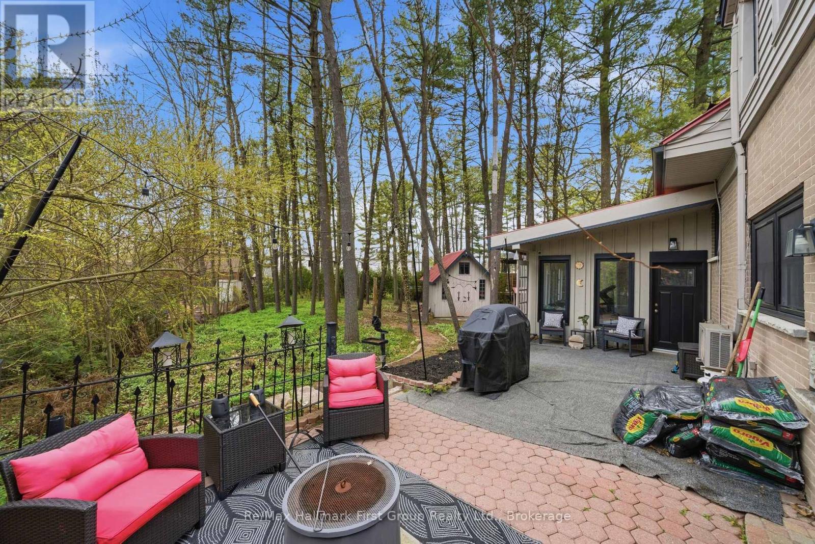 41 FREEMAN DRIVE - 39