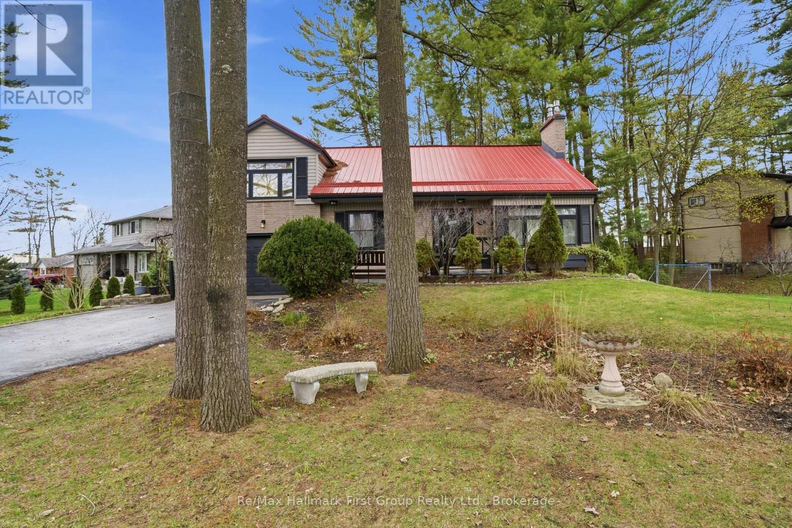41 FREEMAN DRIVE - 45