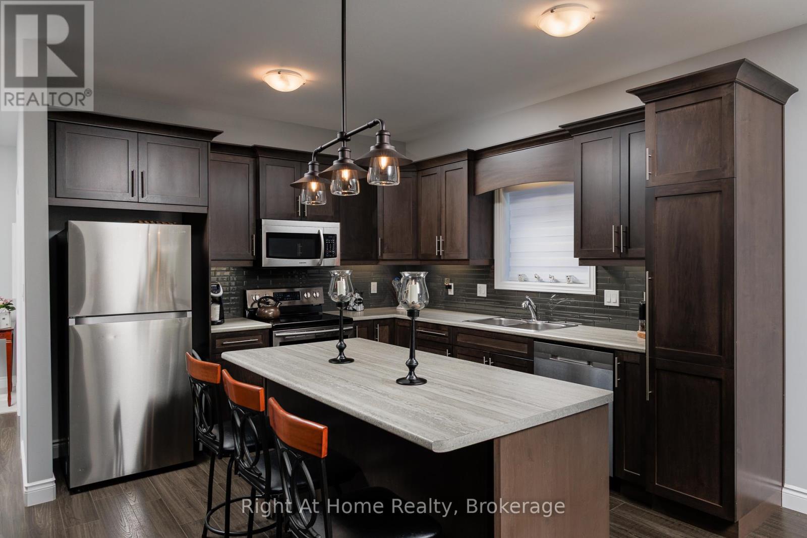 40 BIRCHMOUNT STREET - 8