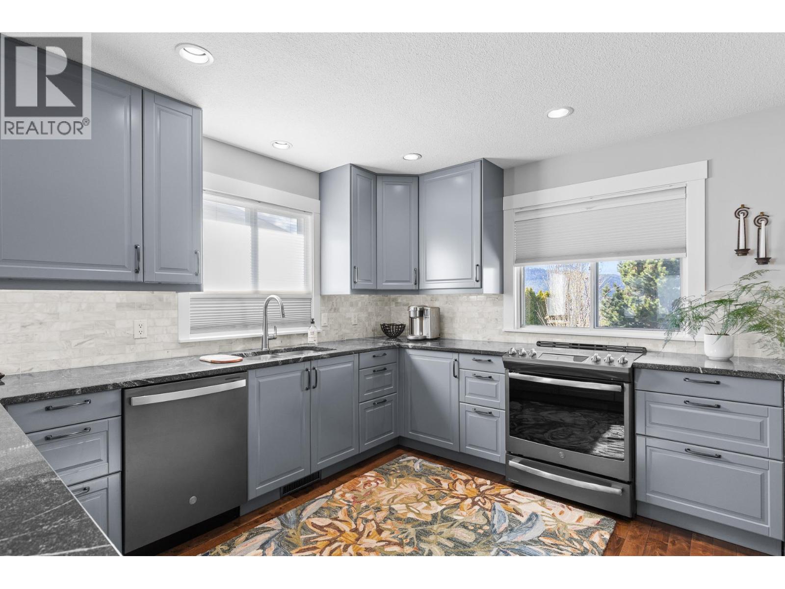19 6400 Spencer Road, Kelowna