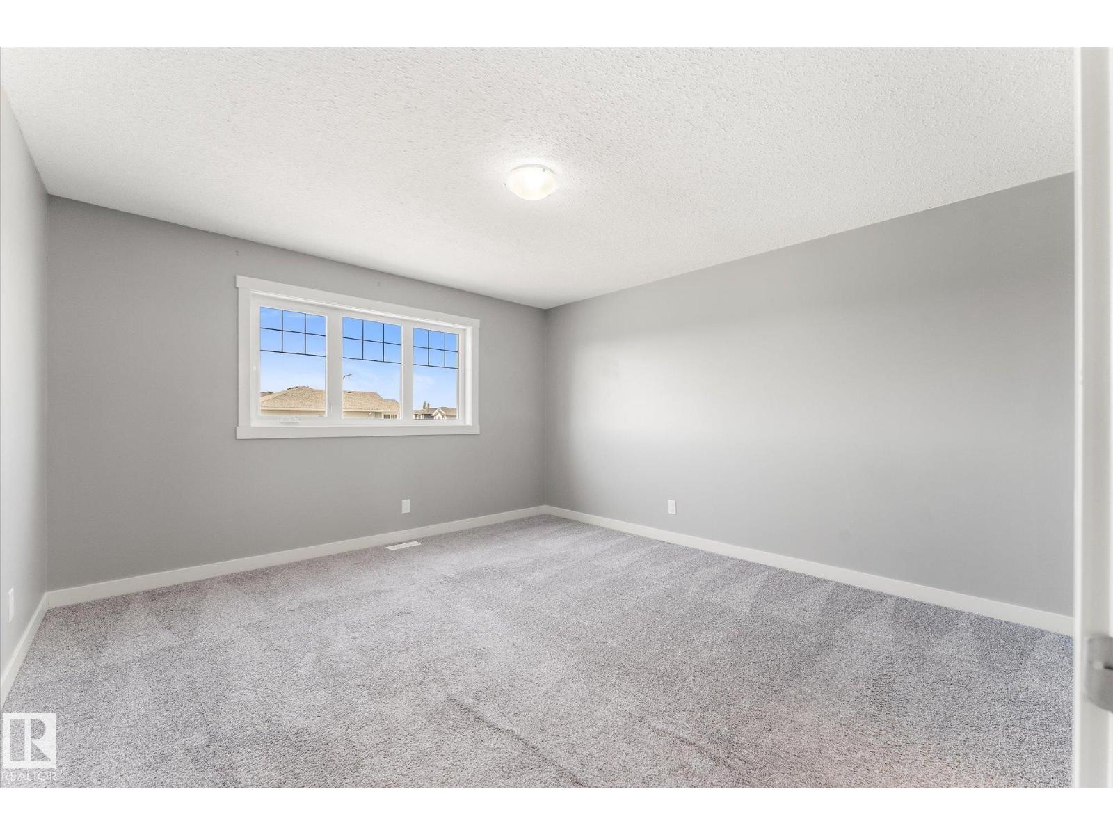 #75 8602 SOUTHFORT BV — photo 19