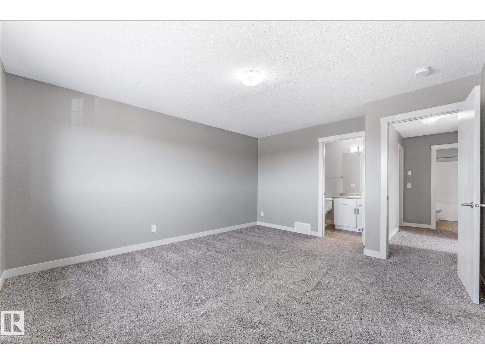 #75 8602 SOUTHFORT BV — photo 20