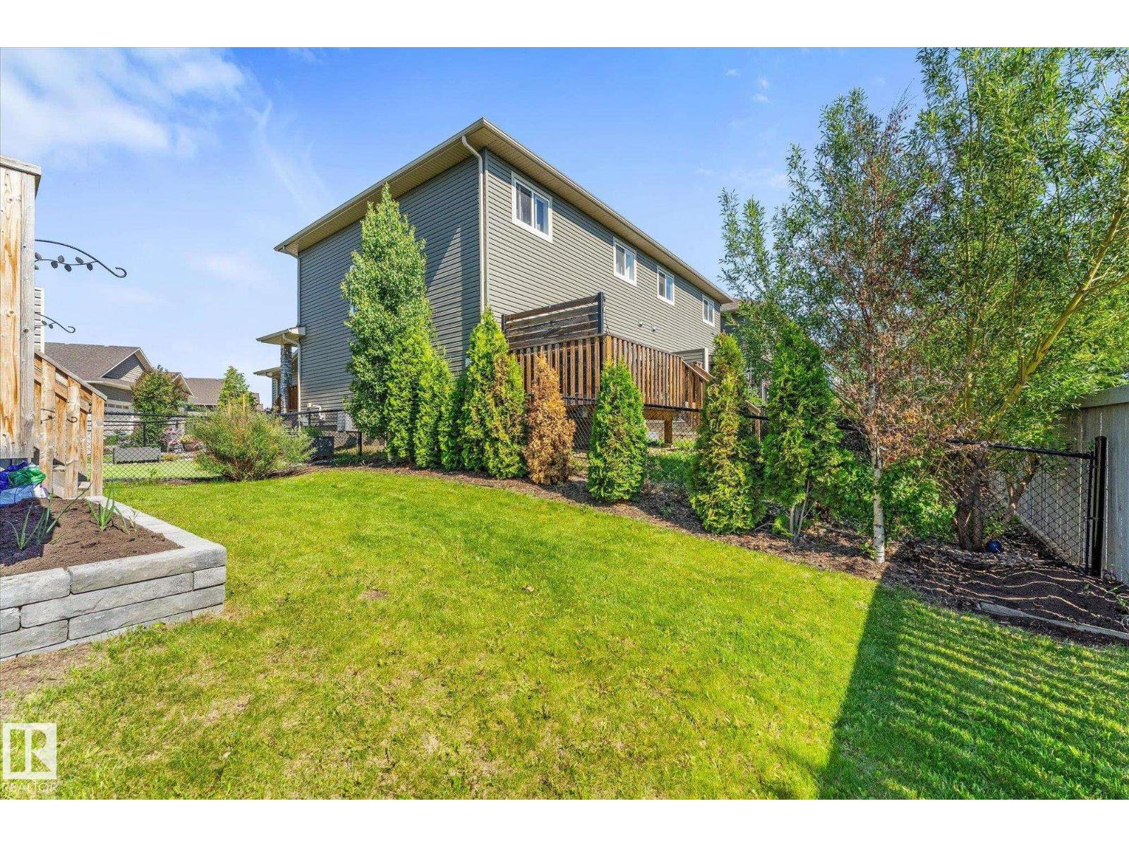 #75 8602 SOUTHFORT BV — photo 38