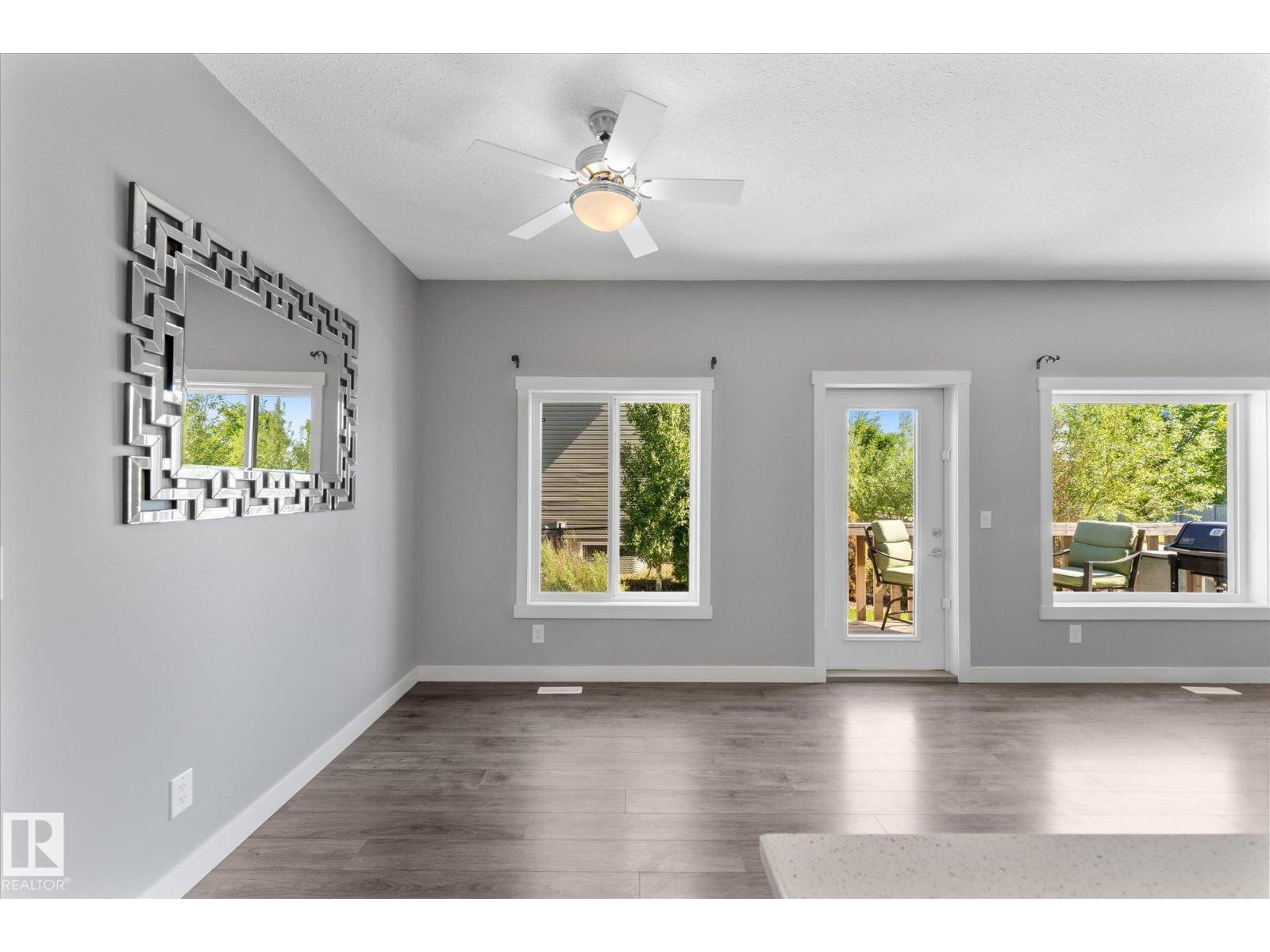 #75 8602 SOUTHFORT BV — photo 9