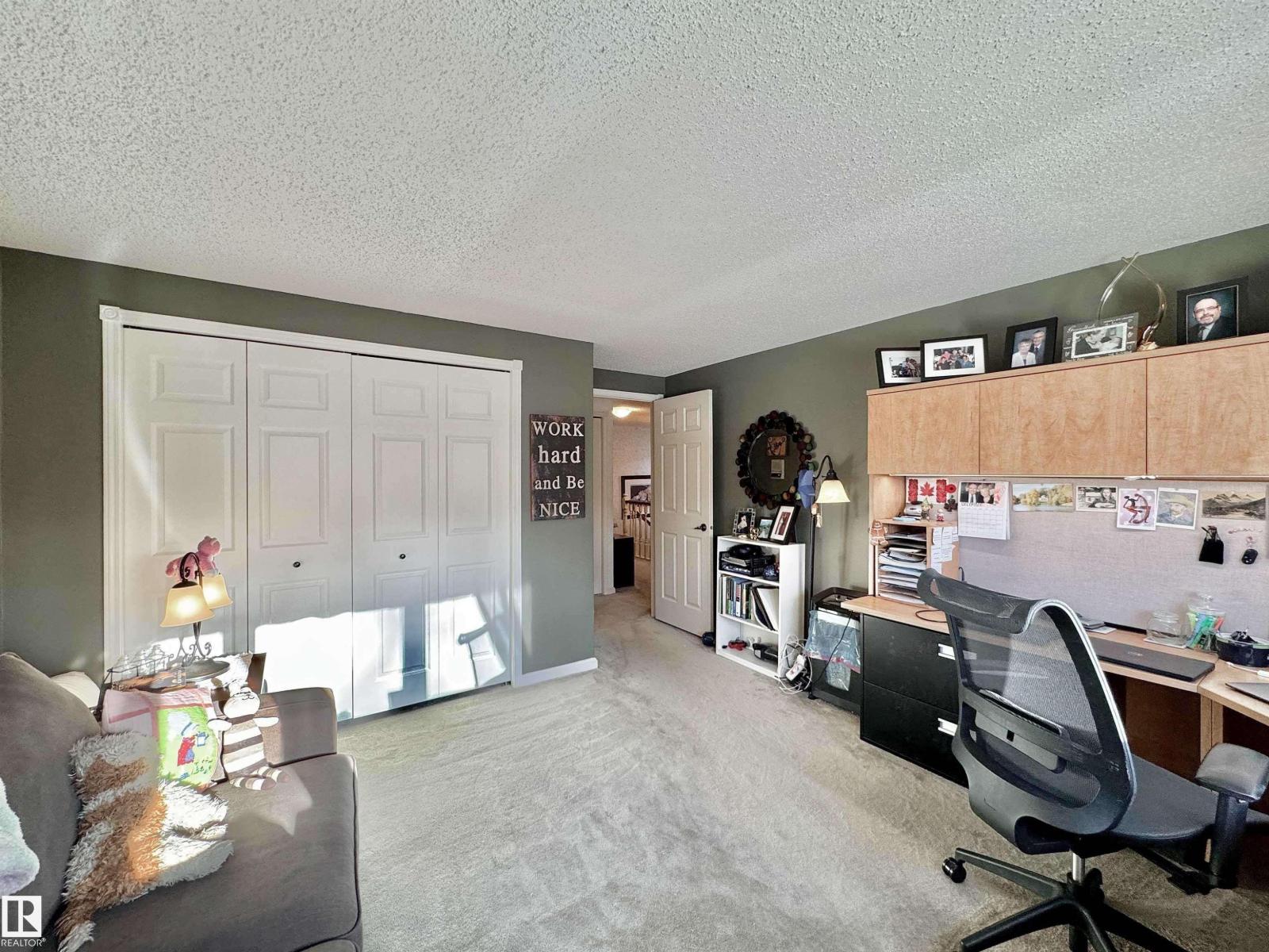 1035 109 ST NW - 32