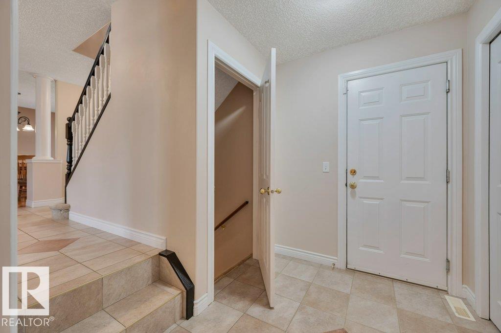 33 Chatwin RD — photo 22
