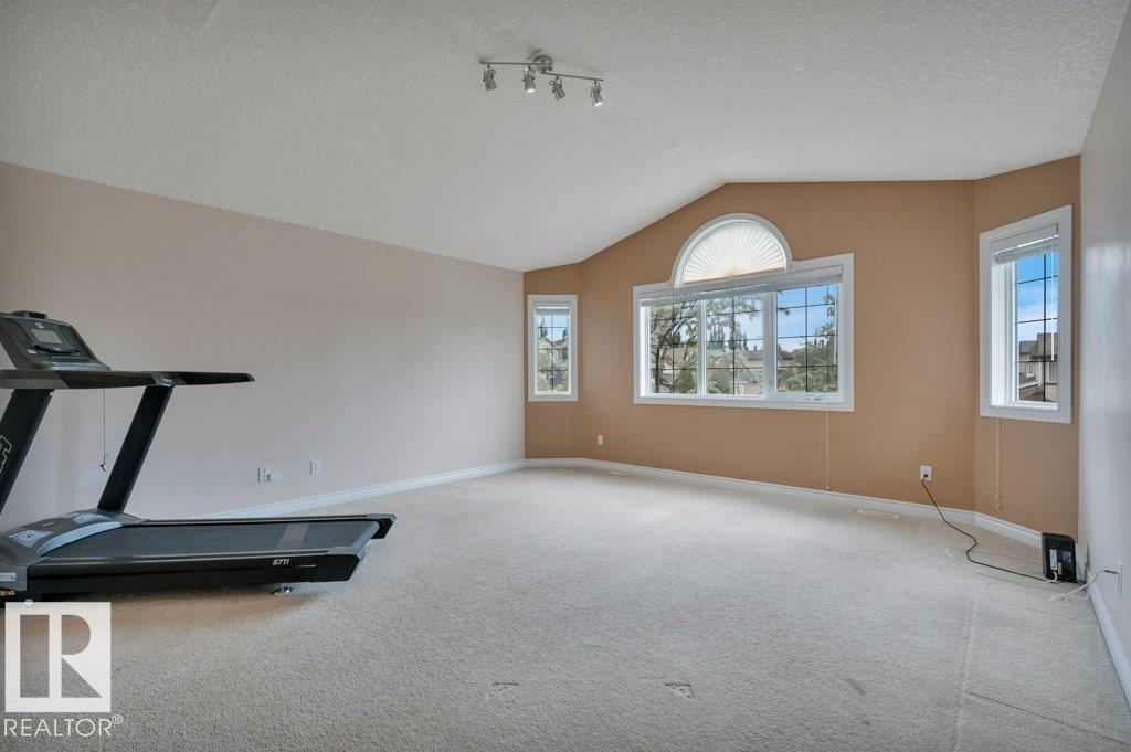 33 Chatwin RD — photo 26