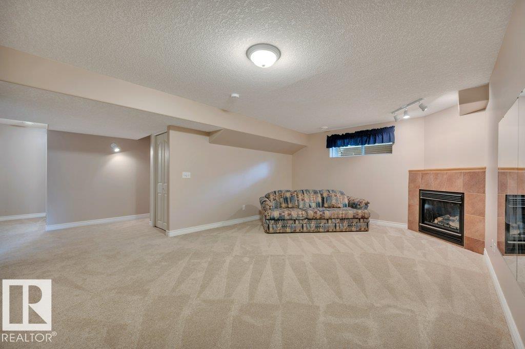33 Chatwin RD — photo 44