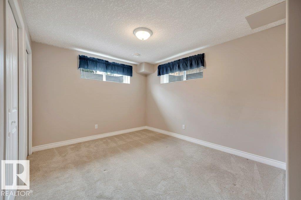 33 Chatwin RD — photo 45