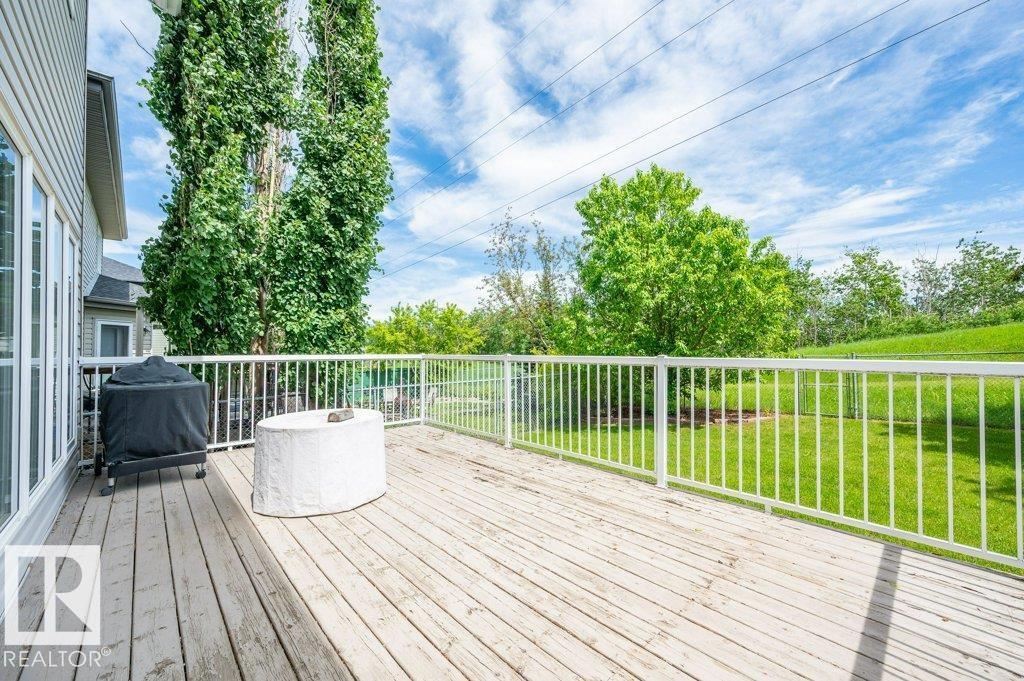 33 Chatwin RD — photo 49
