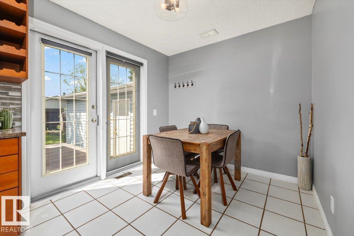 5807 52 AV — photo 12