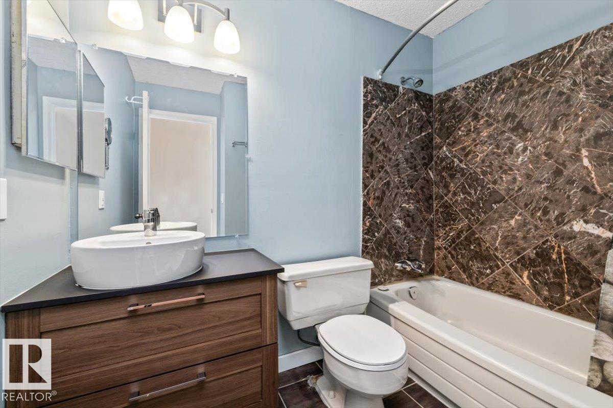5807 52 AV — photo 21