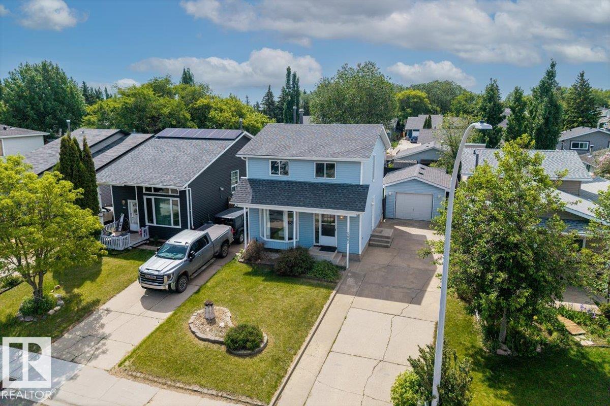 5807 52 AV — photo 34