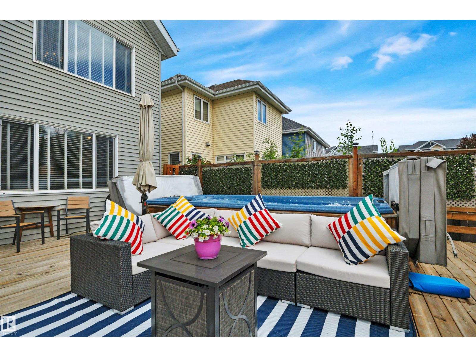 4231 SAVARYN DR SW - 35