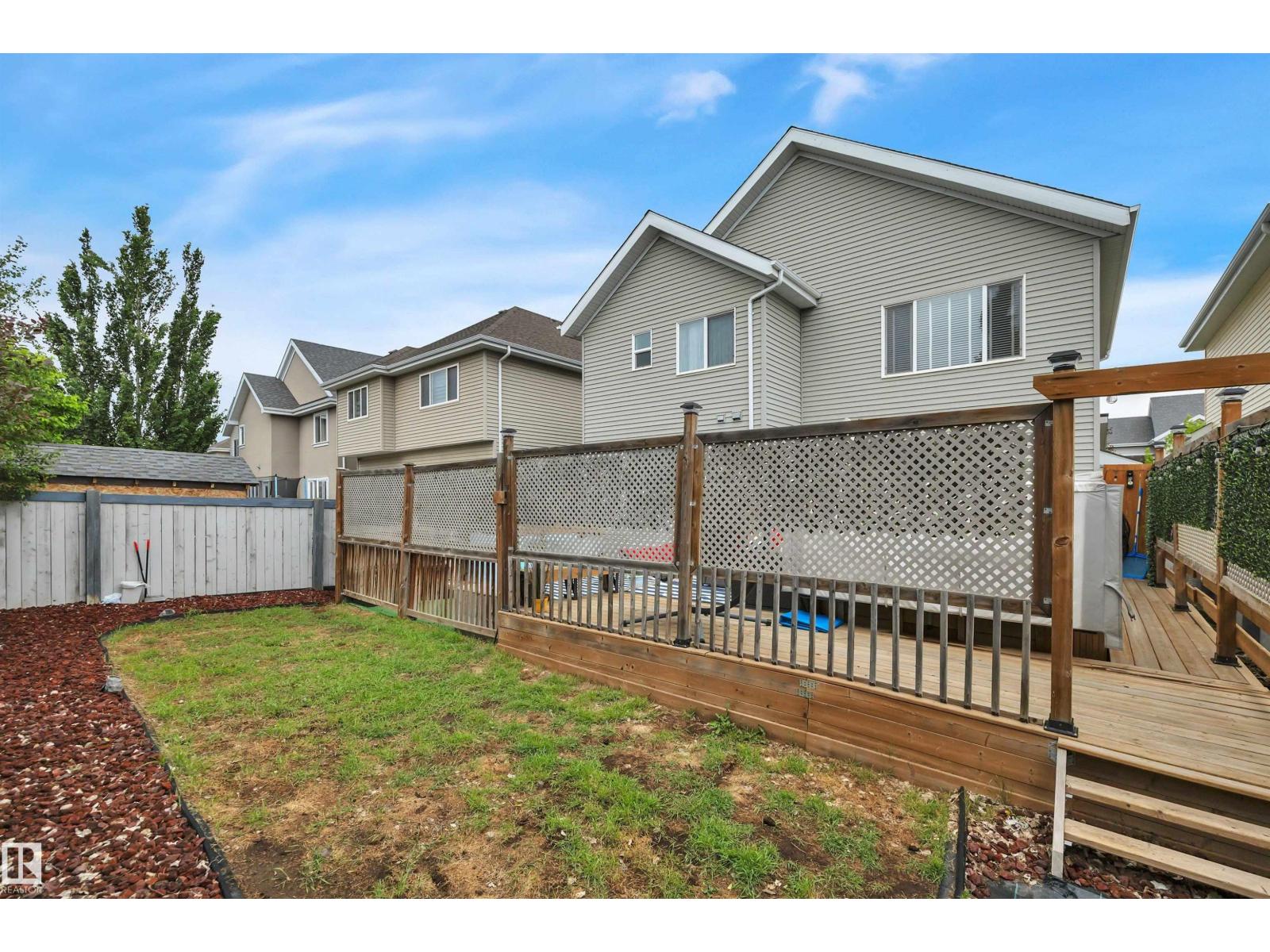 4231 SAVARYN DR SW - 41