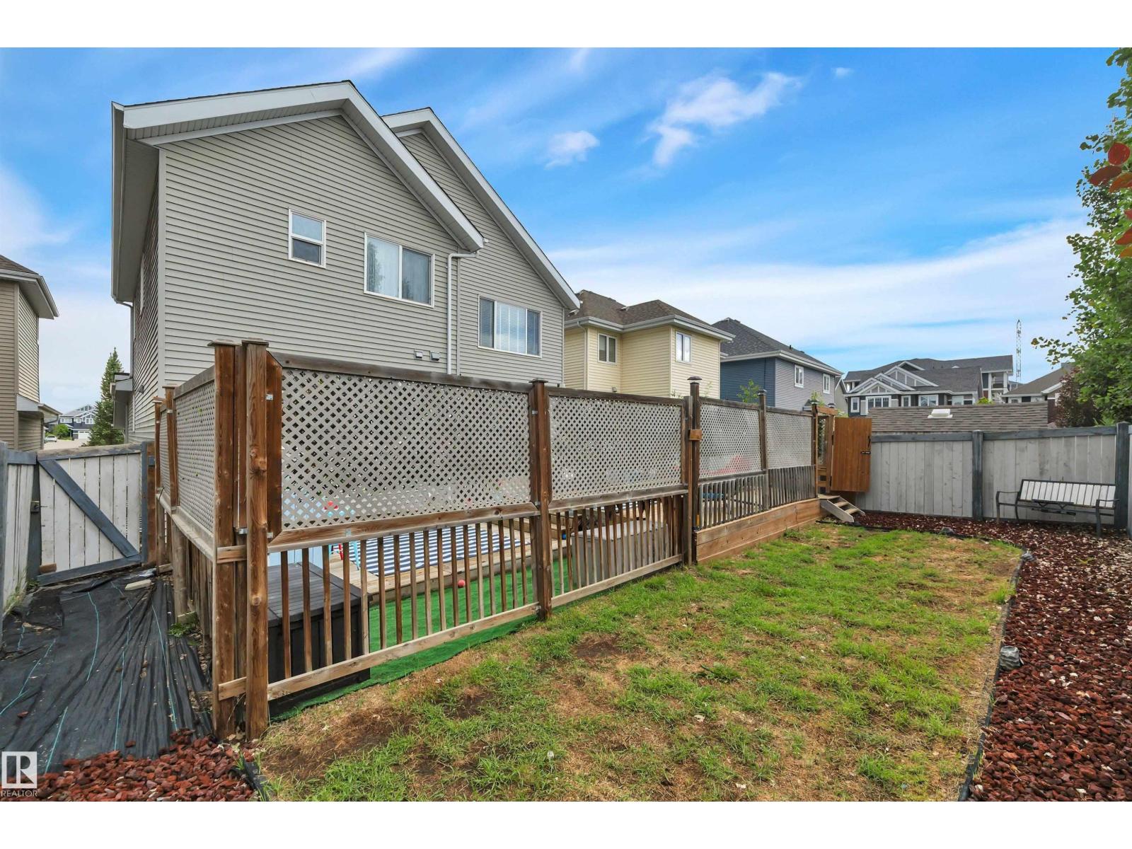 4231 SAVARYN DR SW - 42