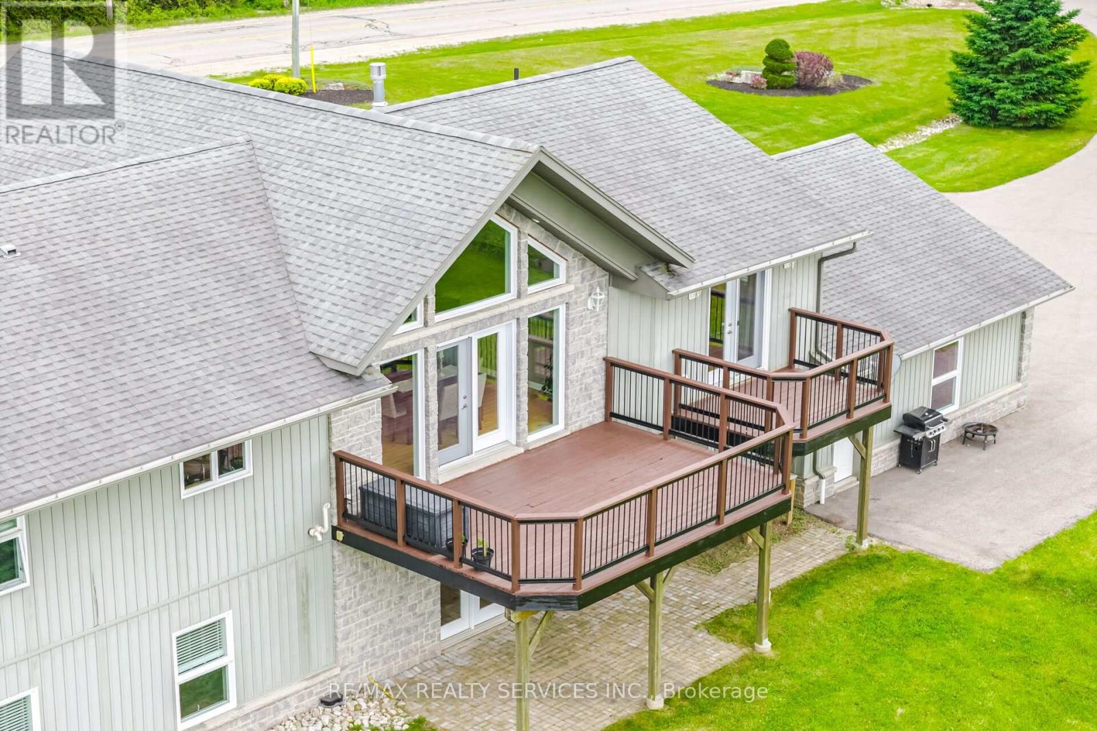 386113 20 SIDE ROAD - 50