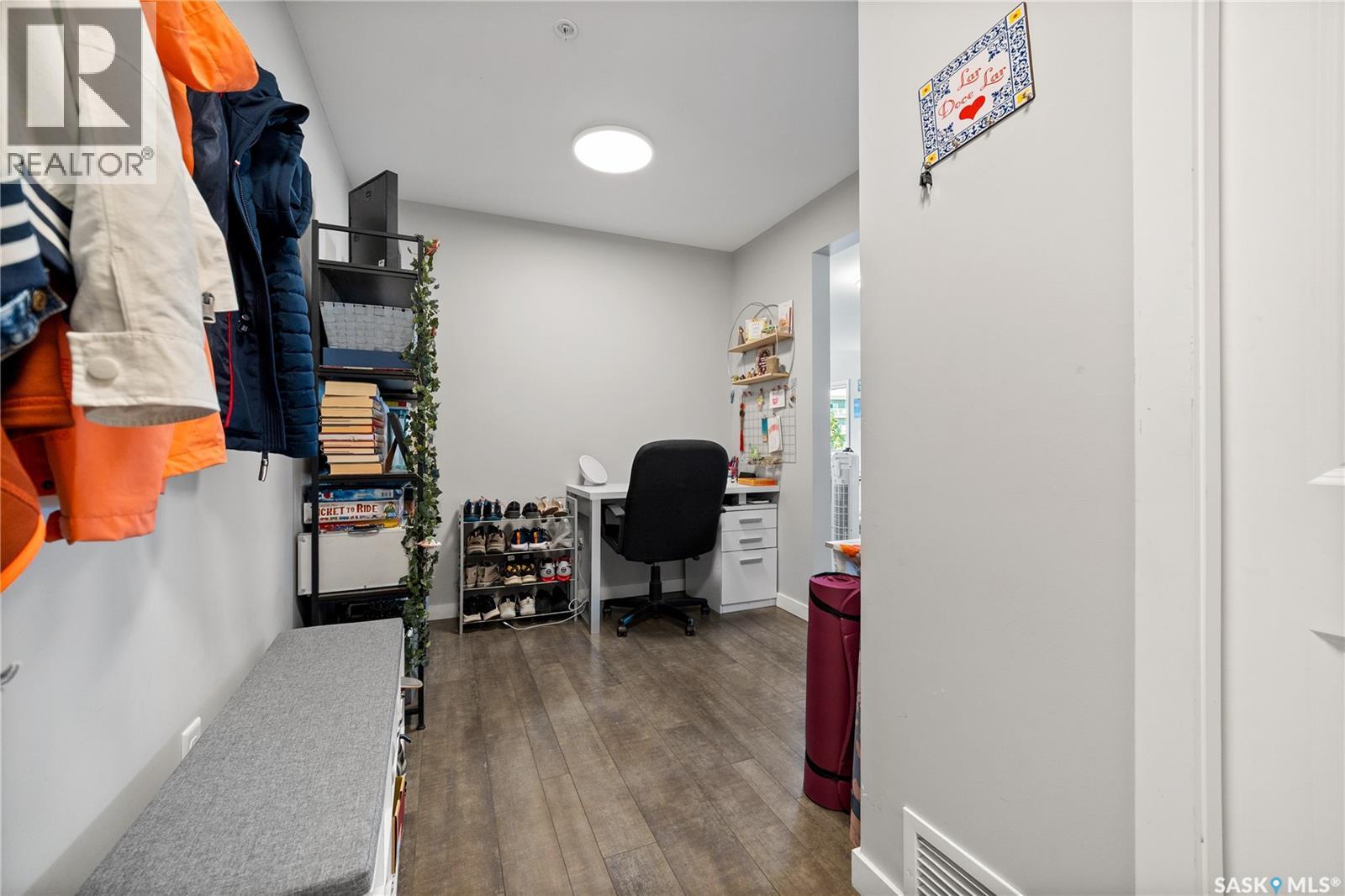 2217 5500 Mitchinson WAY — photo 6