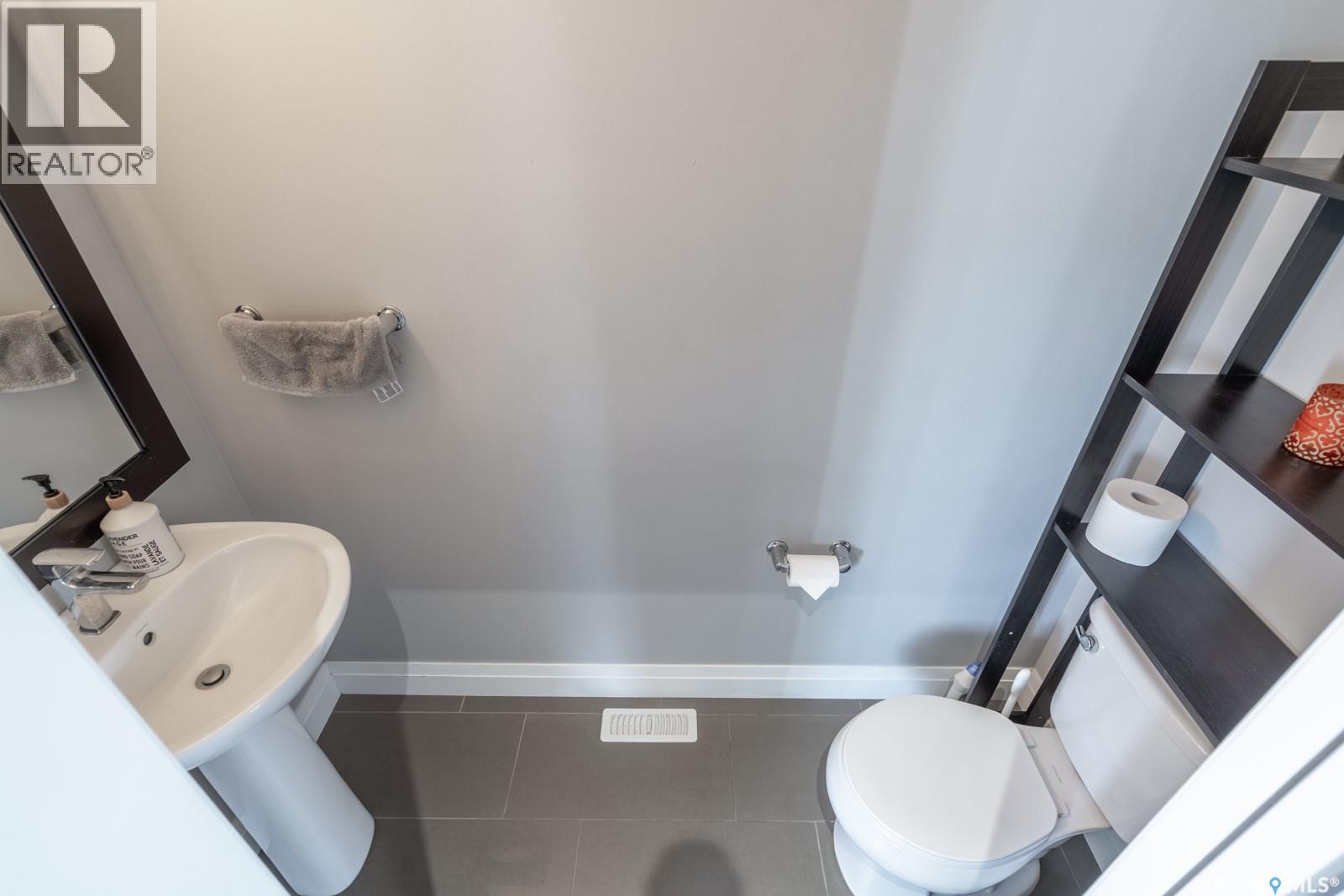 5433 Green Silverberry DRIVE E — photo 12