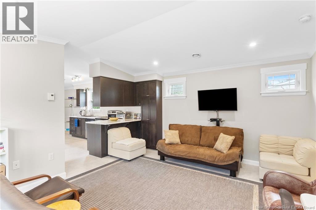 70 Birch Street - 16