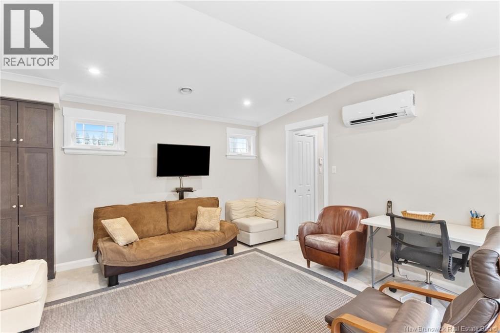 70 Birch Street - 17