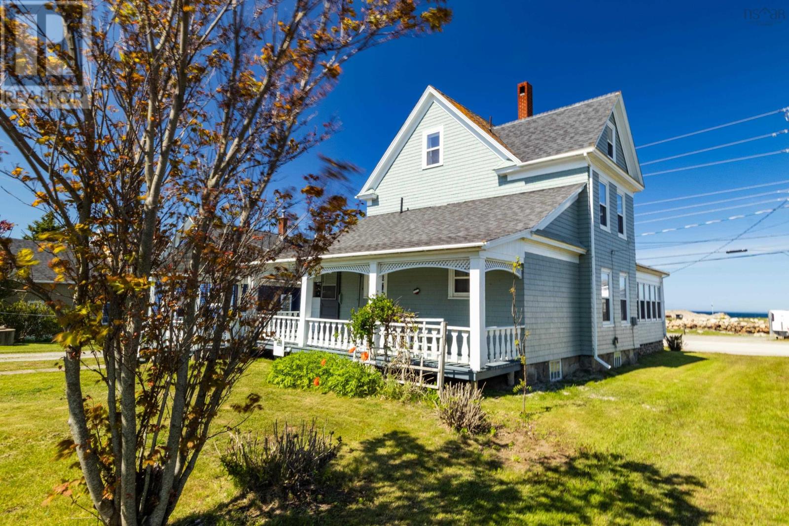 9086 Highway 1 - 10