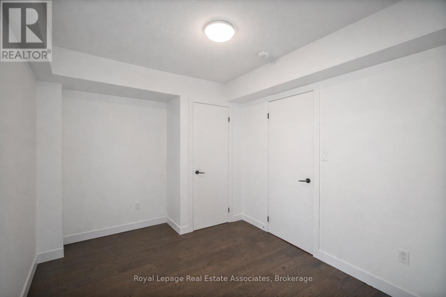 #40 2059 WESTON ROAD - 21