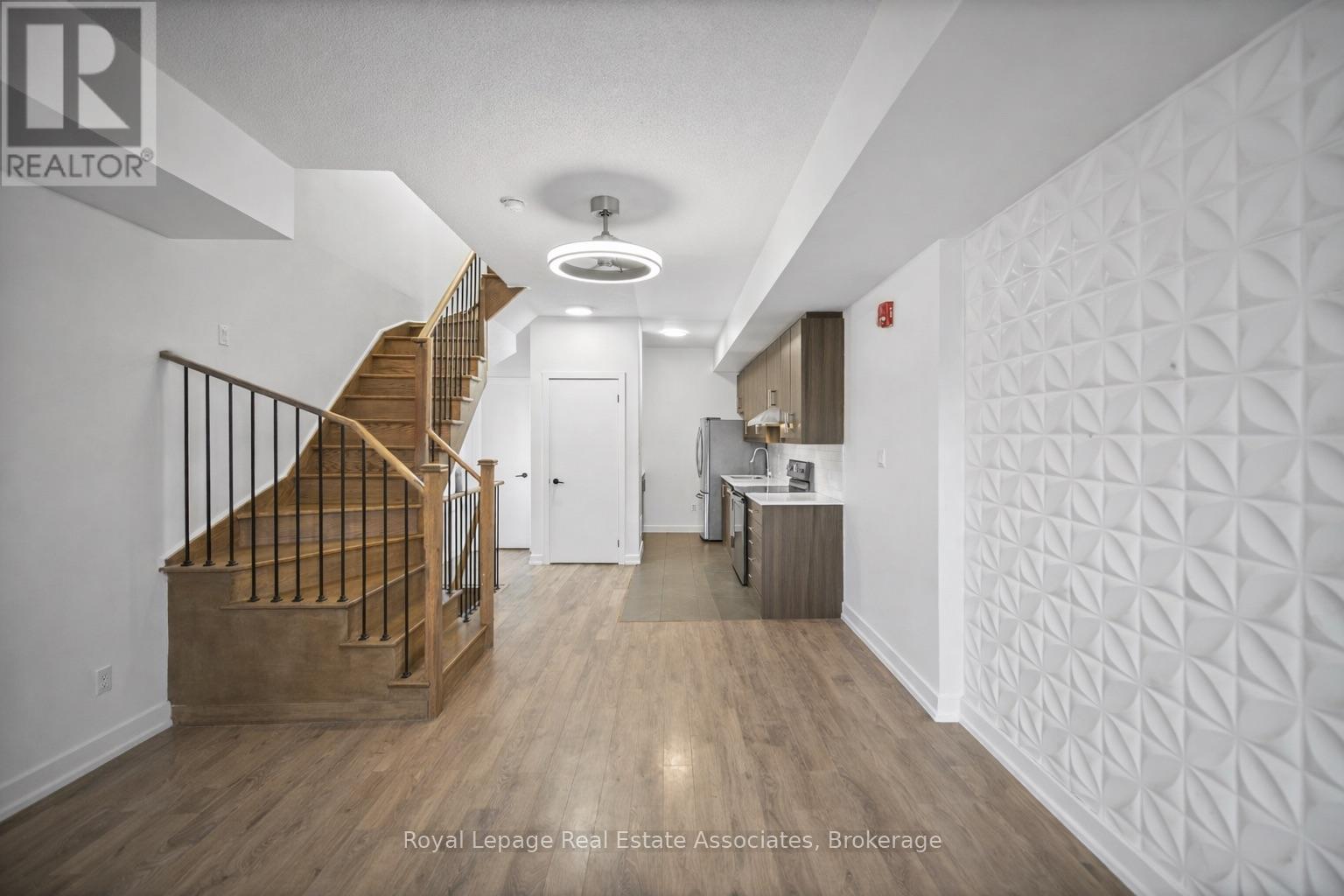 #40 2059 WESTON ROAD - 9